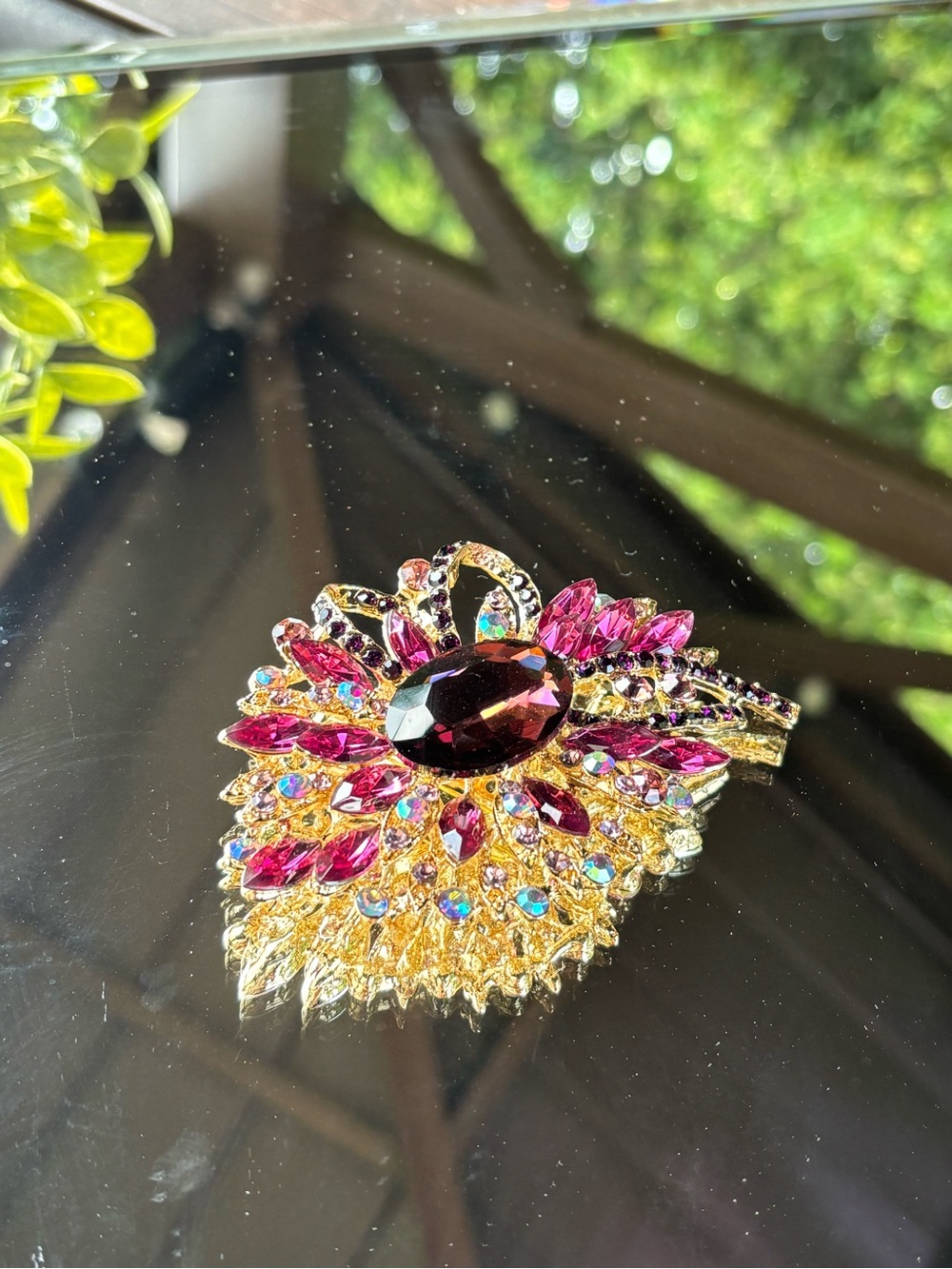 Gold-tone Pink Crystal Floral Brooch - Picture 6 of 7